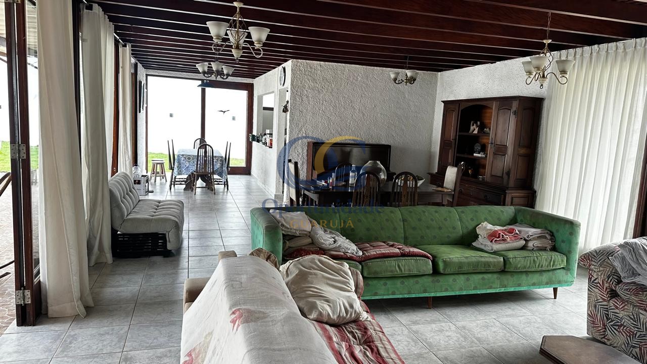 Casa na Praia do Guaiuba, Guarujá - SP