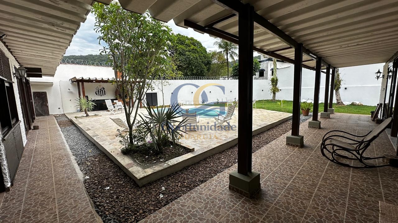 Casa na Praia do Guaiuba, Guarujá - SP