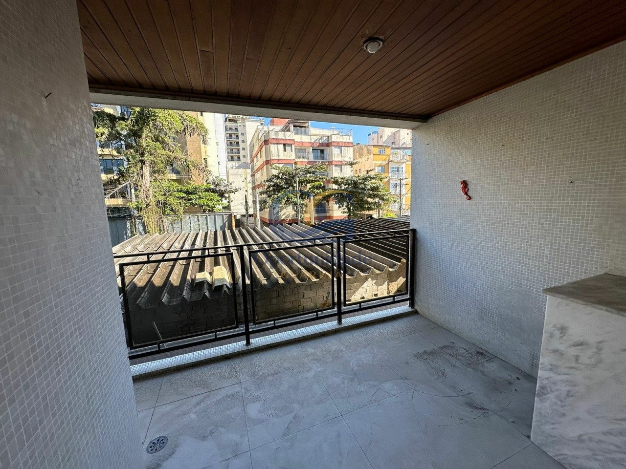 Apartamento na Praia da Enseada, Guarujá - SP