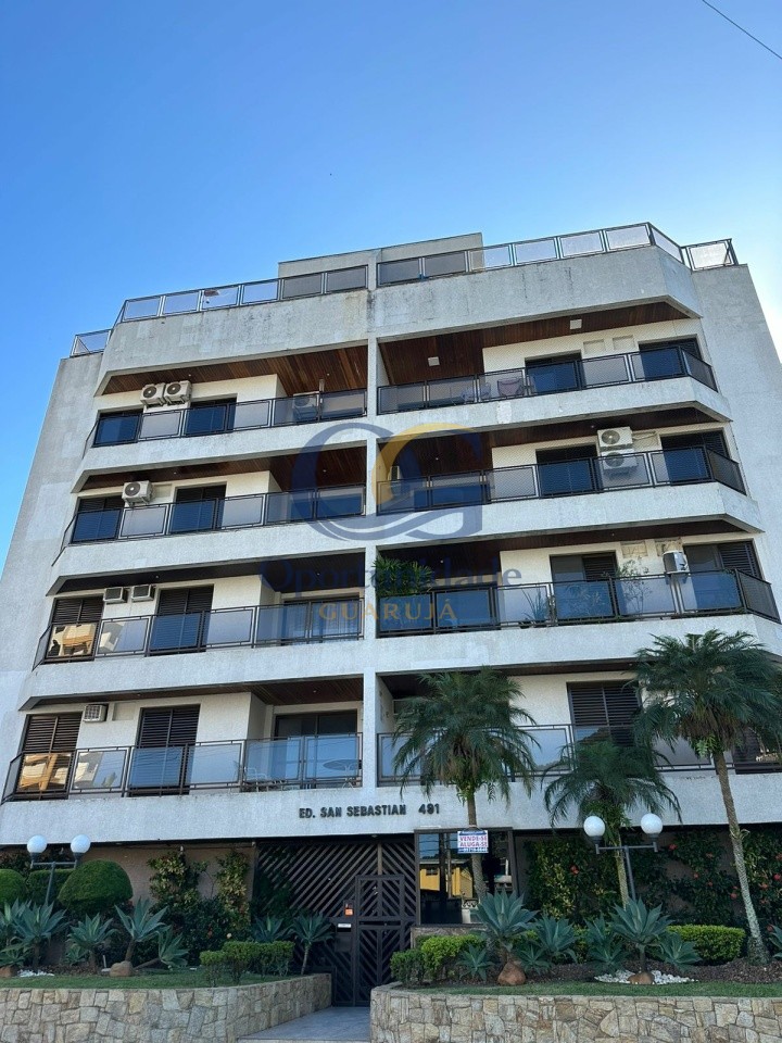Apartamento na Praia da Enseada, Guarujá - SP