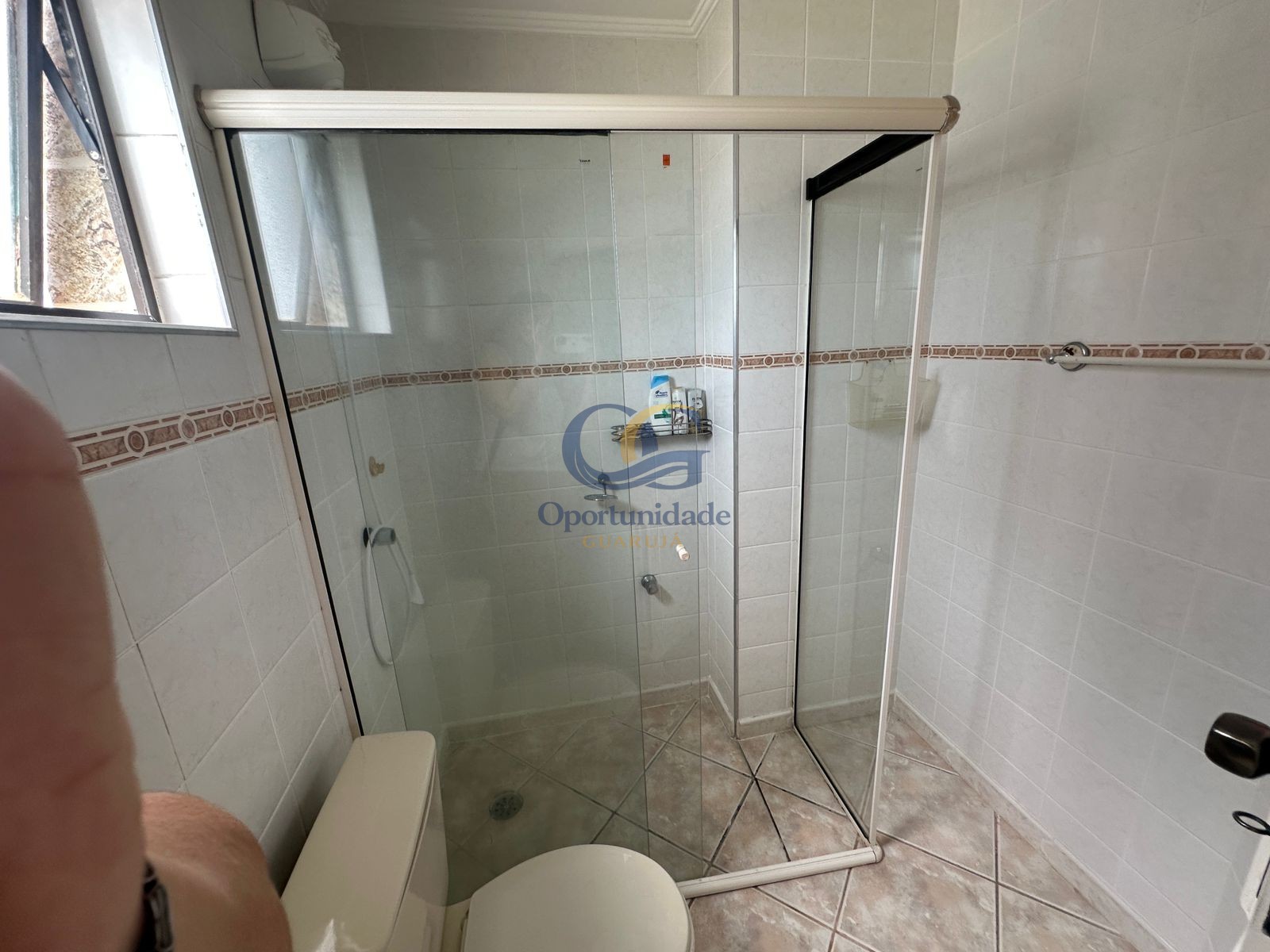 Apartamento na Praia da Enseada, Guarujá - SP