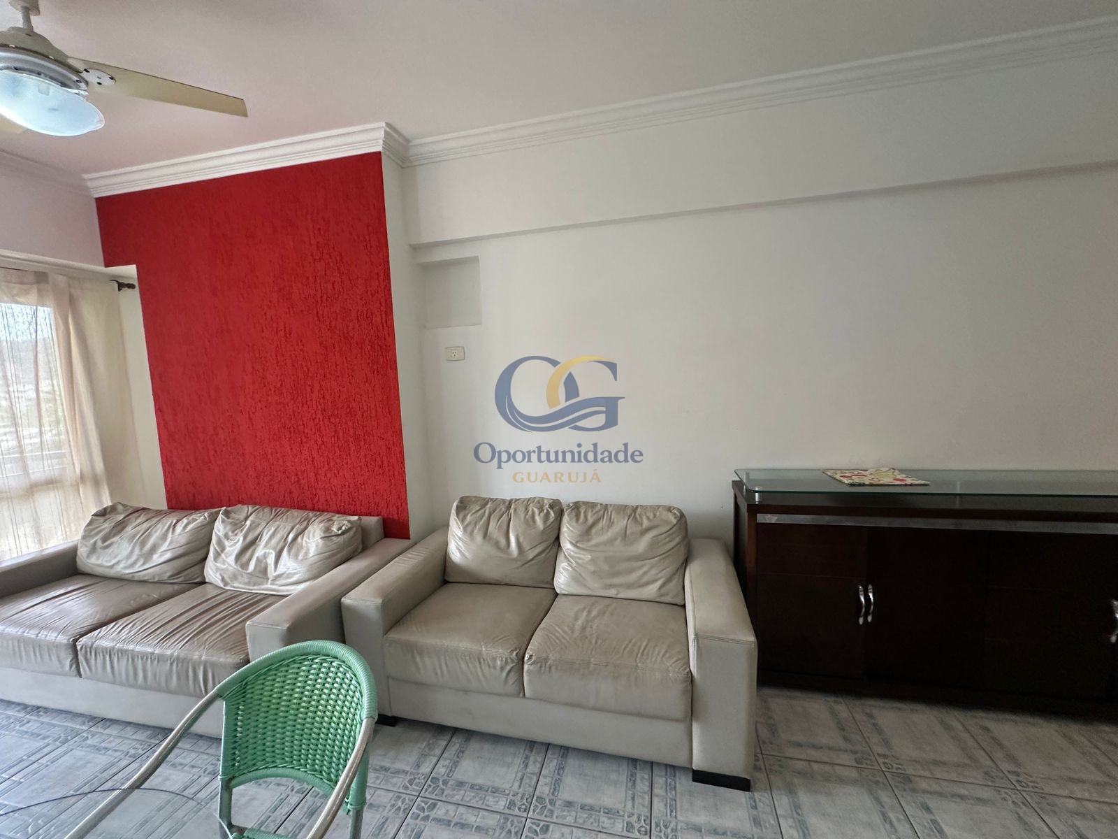 Apartamento na Praia da Enseada, Guarujá - SP