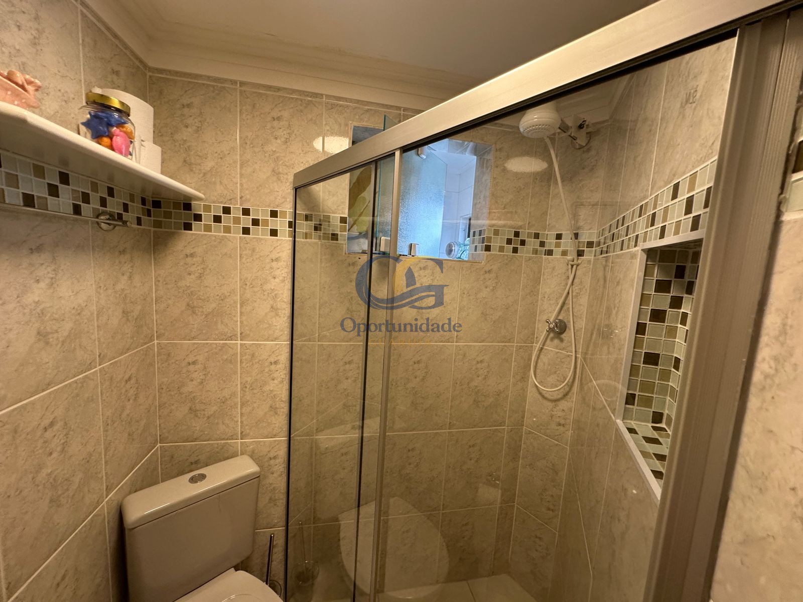 Apartamento na Praia da Enseada, Guarujá - SP