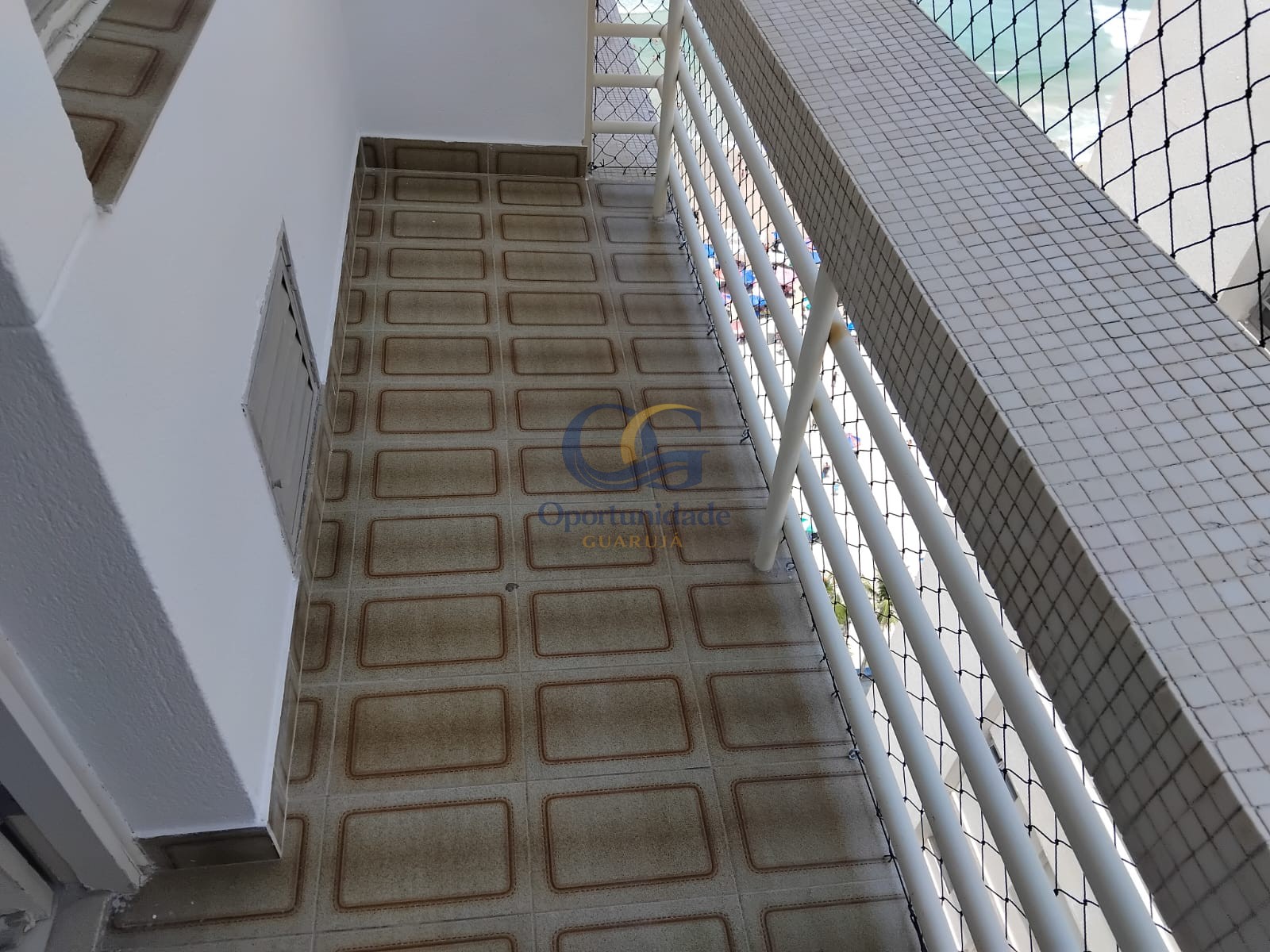 Apartamento Frente ao Mar nas Pitangueiras, Guarujá - SP