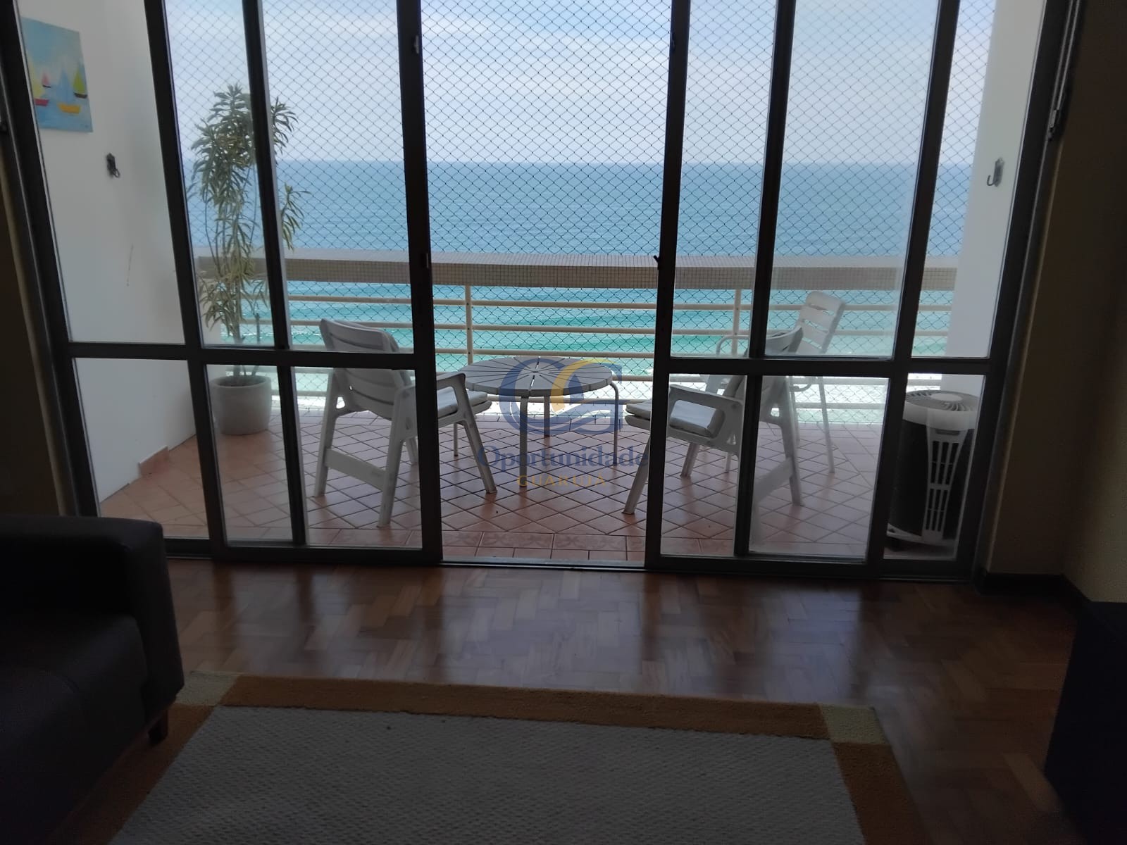 Apartamento Frente ao Mar nas Pitangueiras, Guarujá - SP