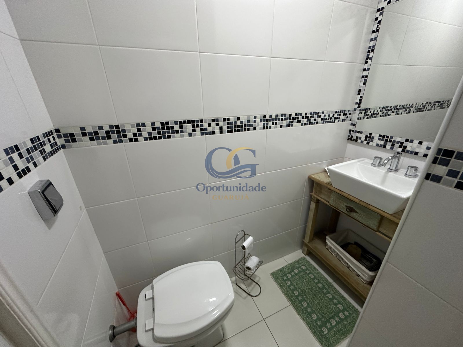 Apartamento Frente ao Mar, Pitangueiras, Guarujá - SP