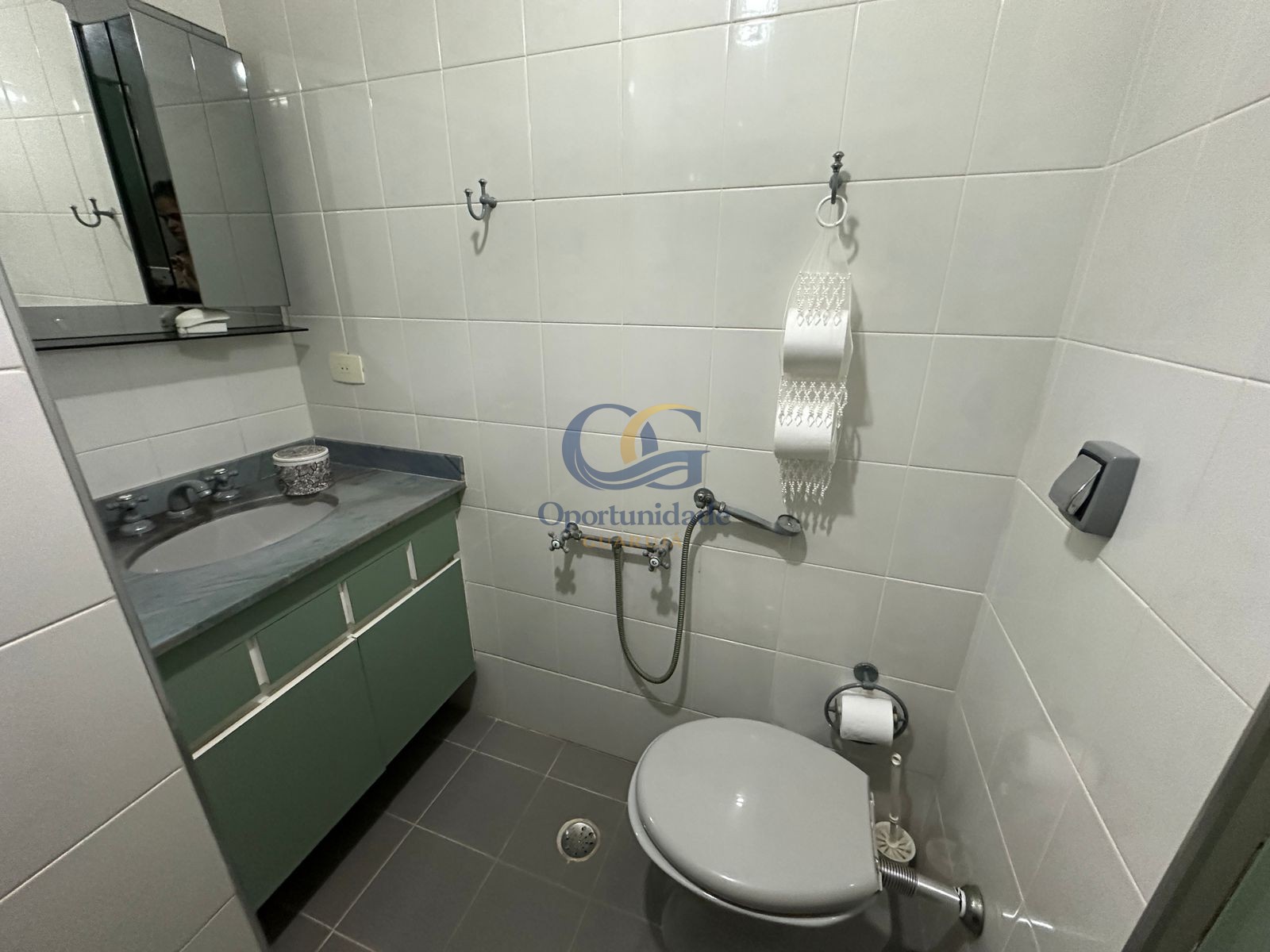 Apartamento Frente ao Mar, Praia Pitangueiras, Guarujá - SP