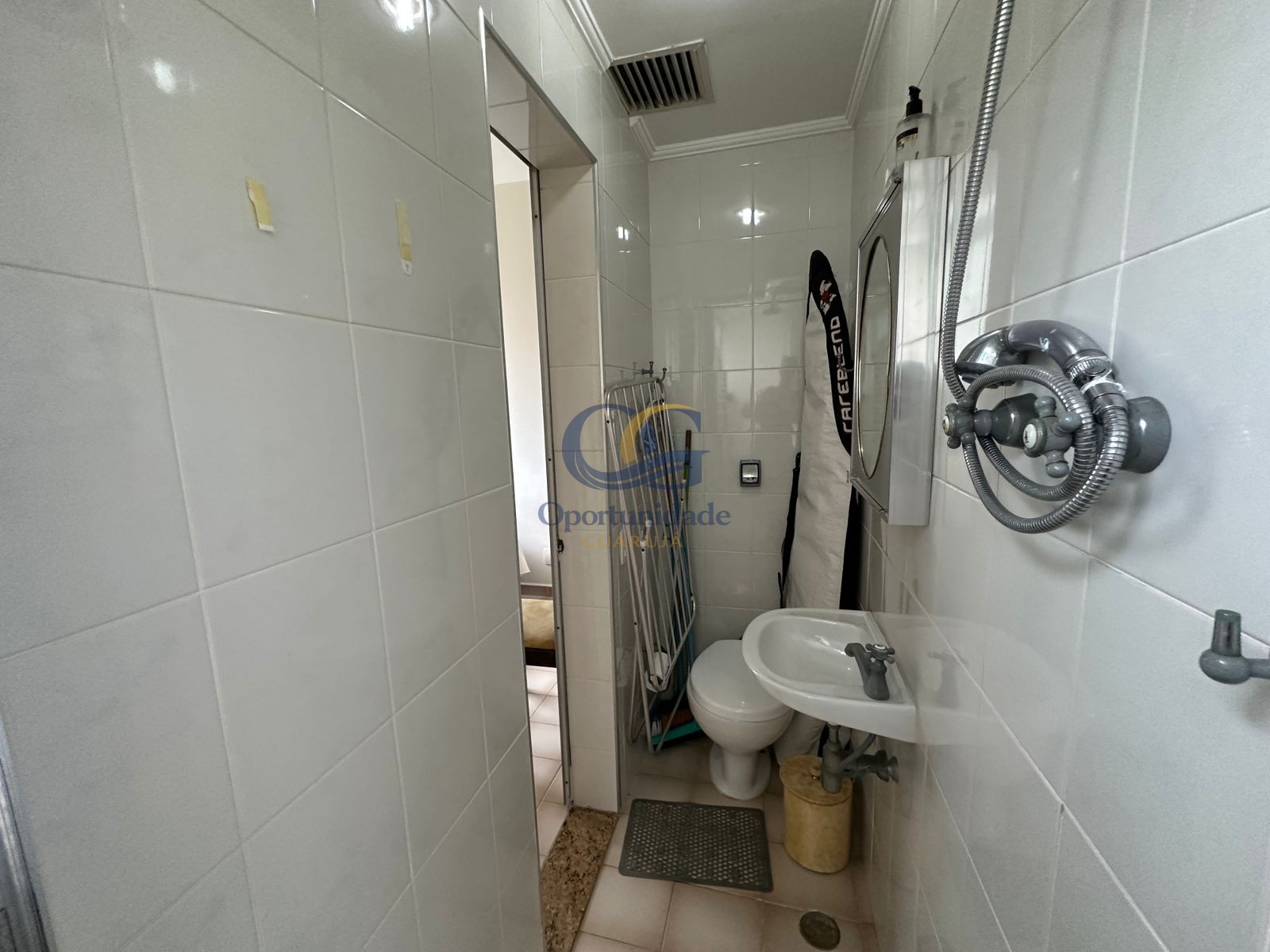 Apartamento Frente ao Mar, Praia Pitangueiras, Guarujá - SP