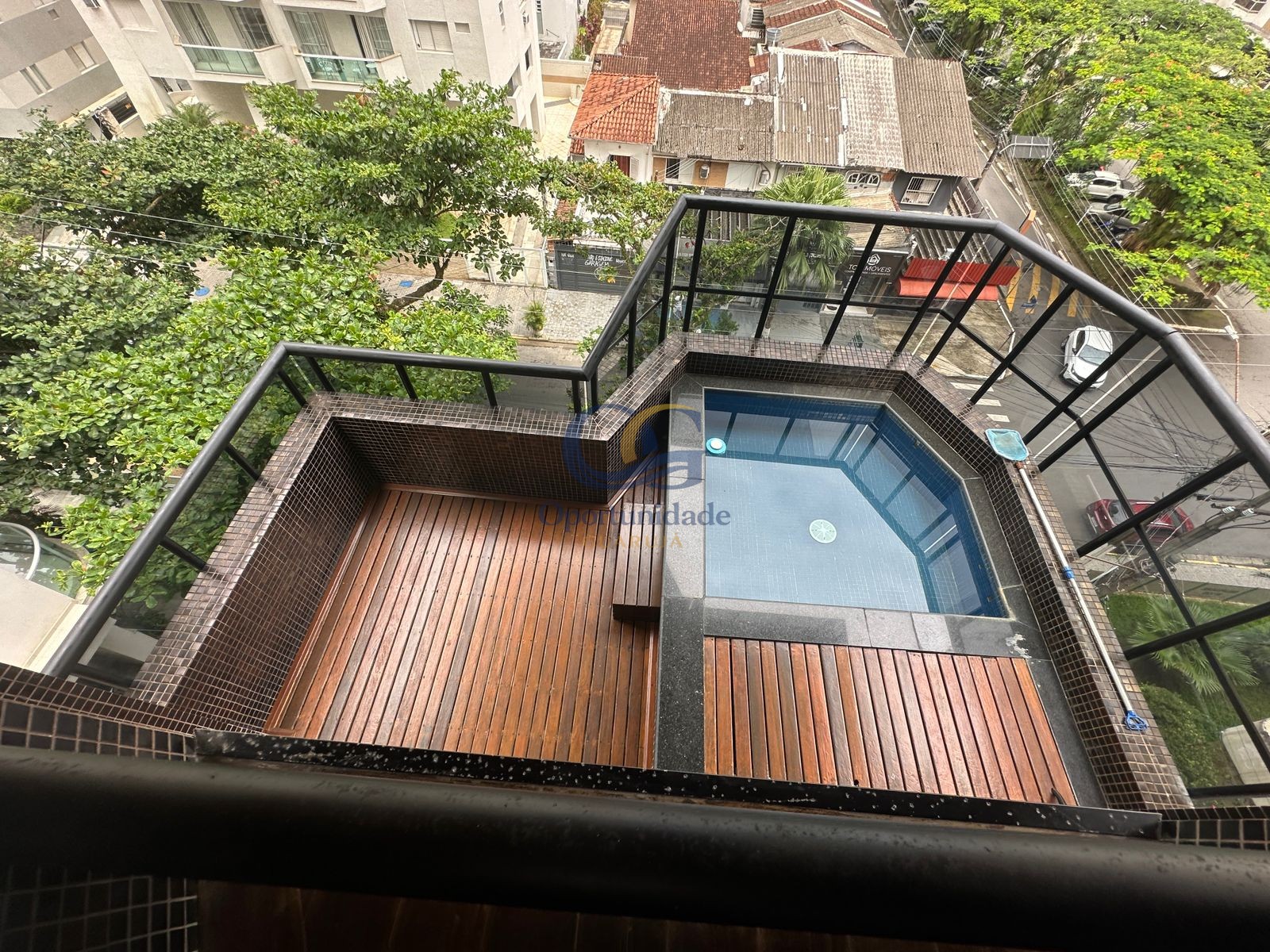 Apartamento Duplex na Praia das Pitangueiras, Guarujá - SP