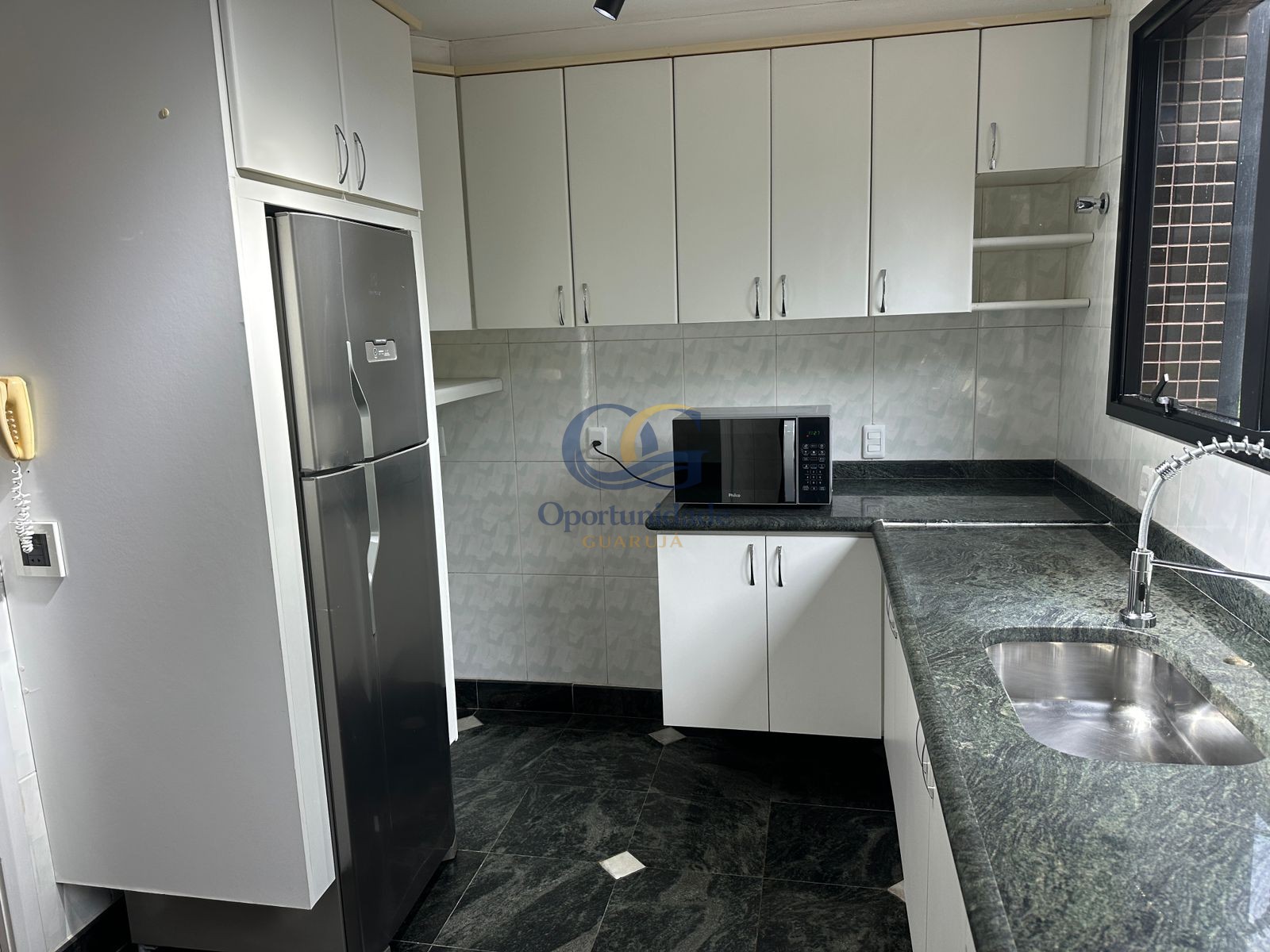 Apartamento Duplex na Praia das Pitangueiras, Guarujá - SP