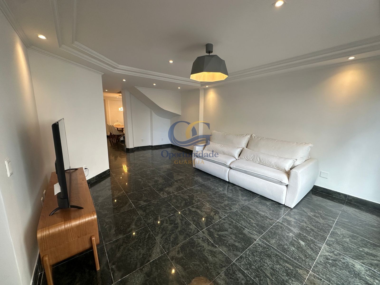 Apartamento Duplex na Praia das Pitangueiras, Guarujá - SP