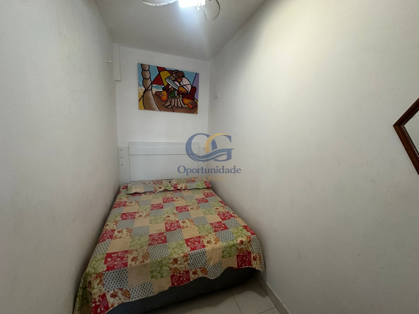 Apartamento na Praia das Pitangueiras, Guarujá - SP