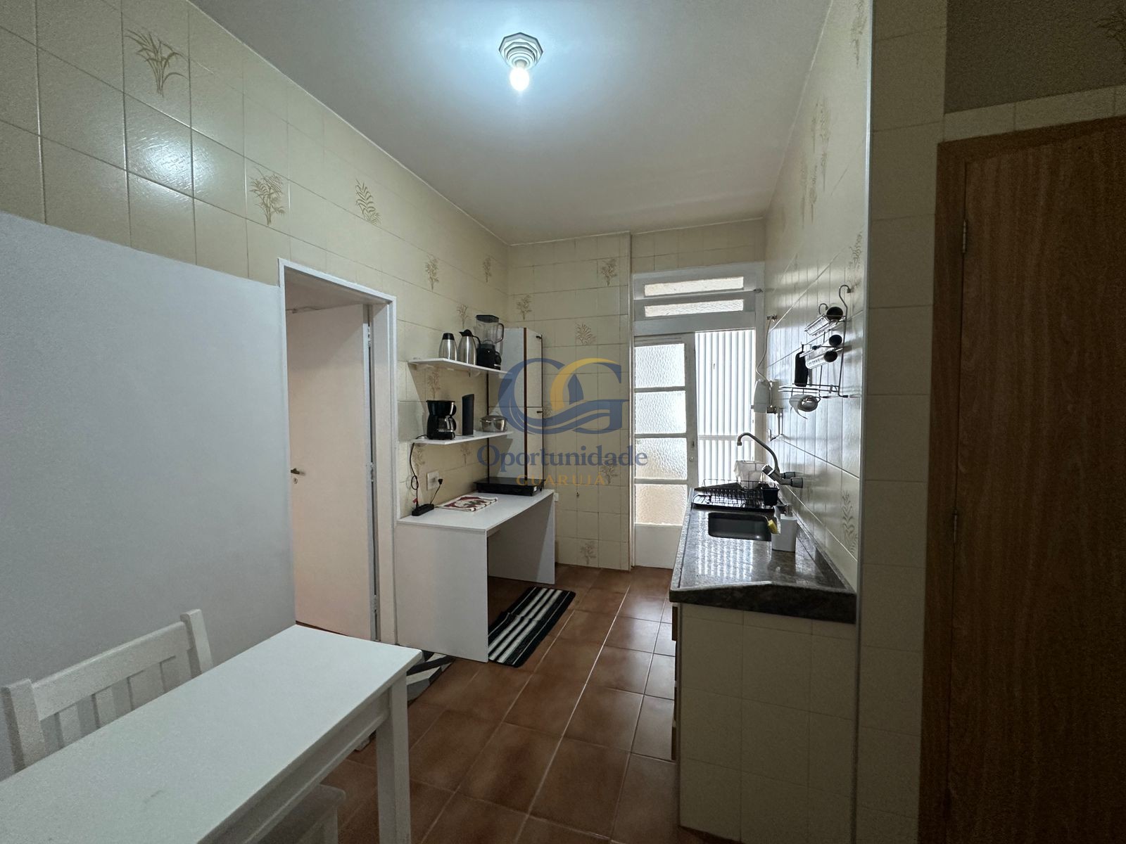 Apartamento Frente ao Mar nas Pitangueiras, Guarujá - SP