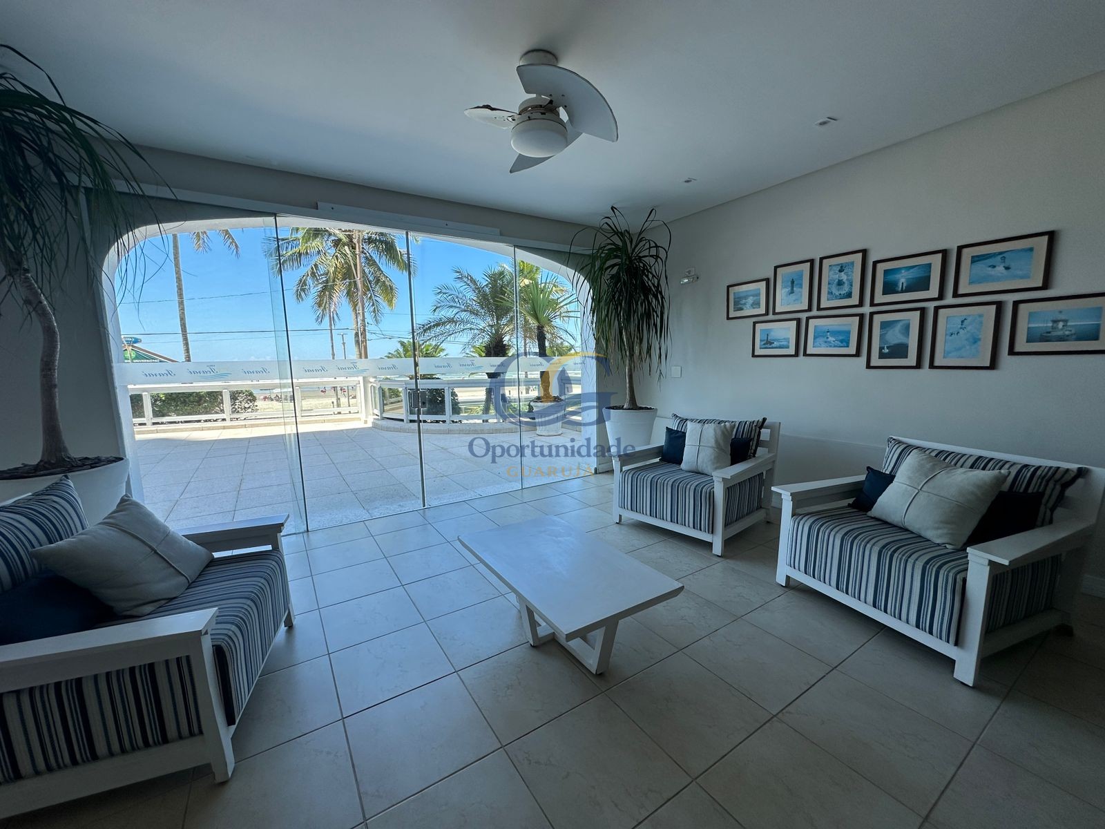 Apartamento Frente ao Mar, Praia Astúrias, Guarujá - SP