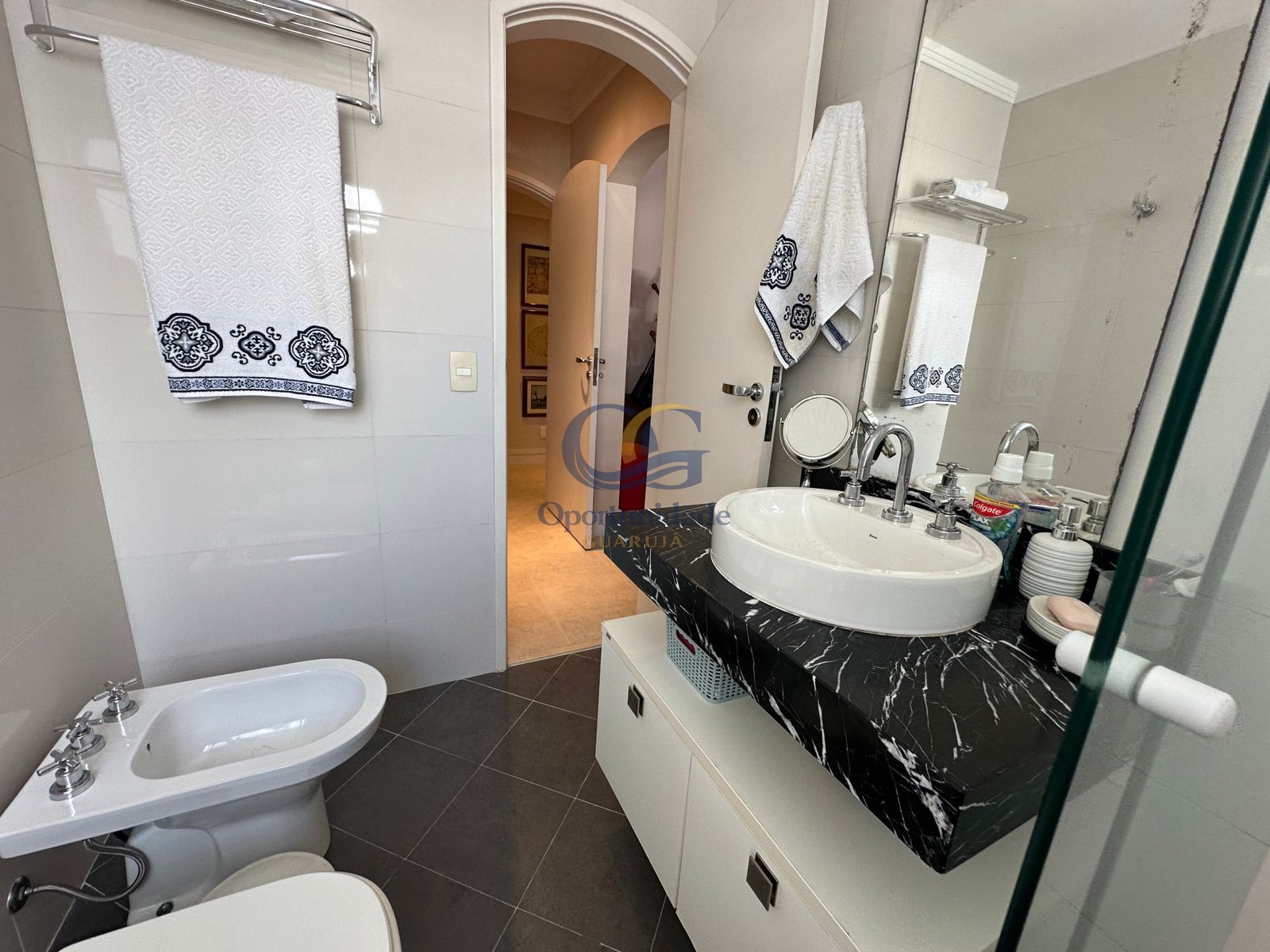 Apartamento Frente ao Mar, Praia Astúrias, Guarujá - SP