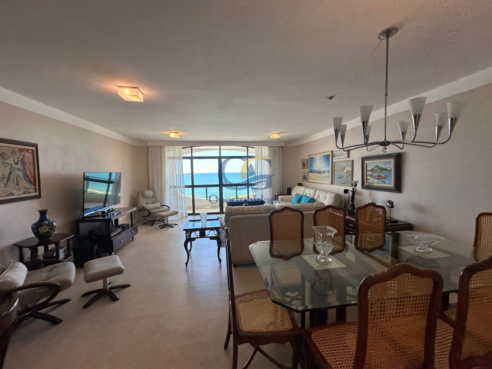 Apartamento Frente ao Mar, Praia Astúrias, Guarujá - SP