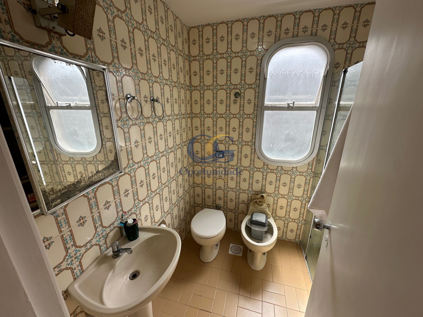 Apartamento na Praia da Enseada, Guarujá - SP