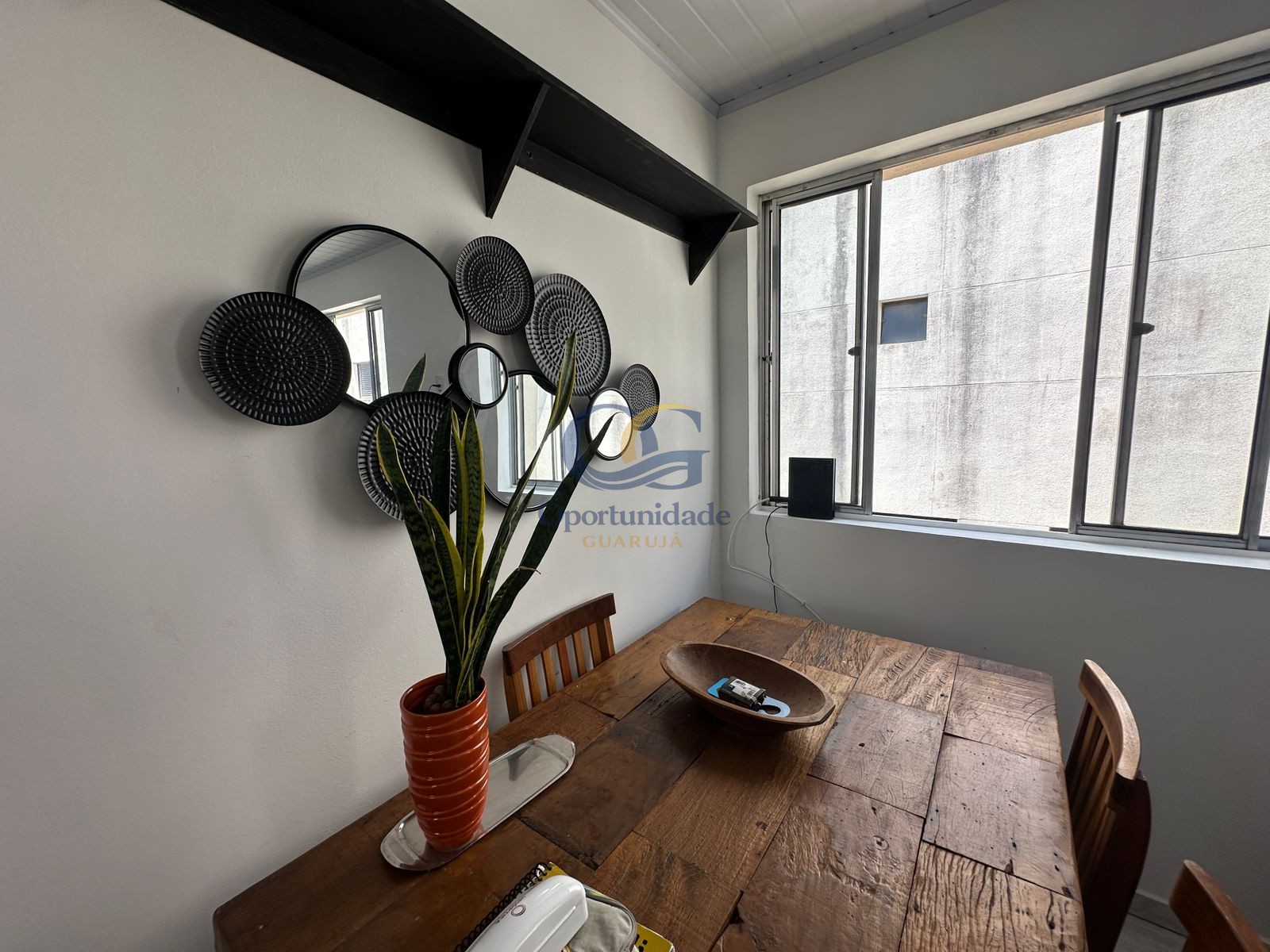 Apartamento na Praia da Enseada, Guarujá - SP