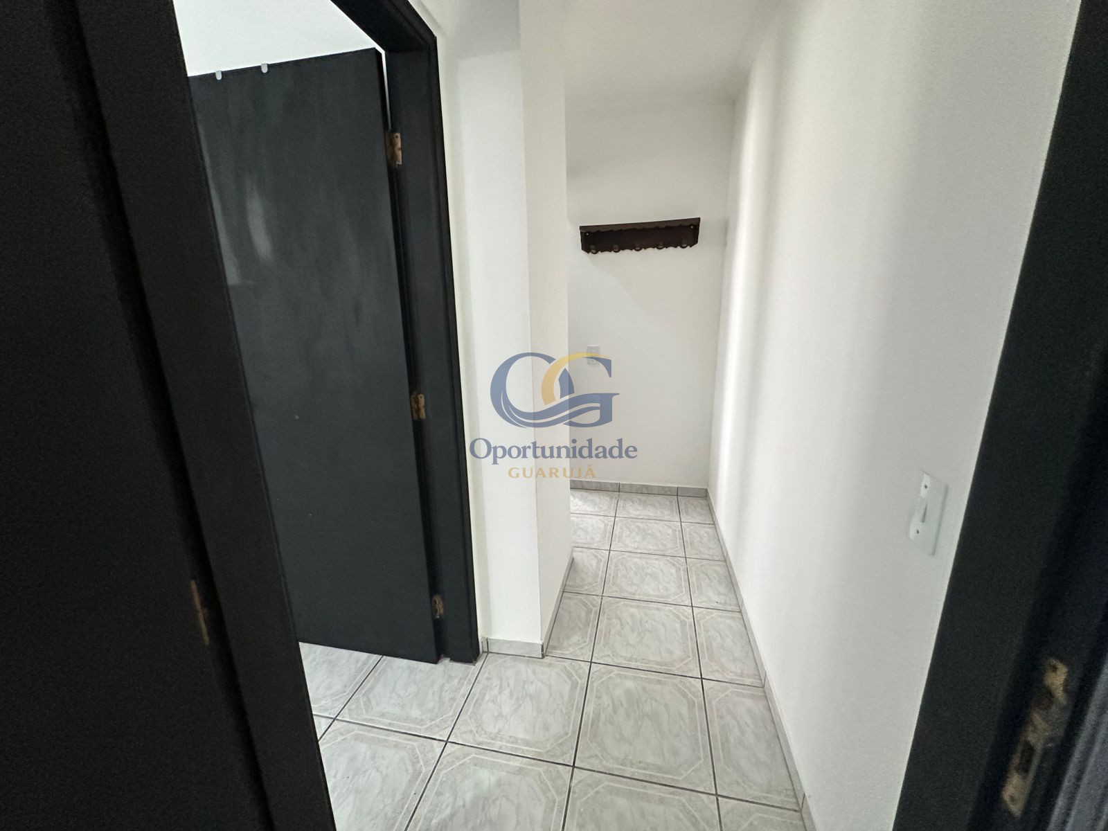 Apartamento na Praia da Enseada, Guarujá - SP