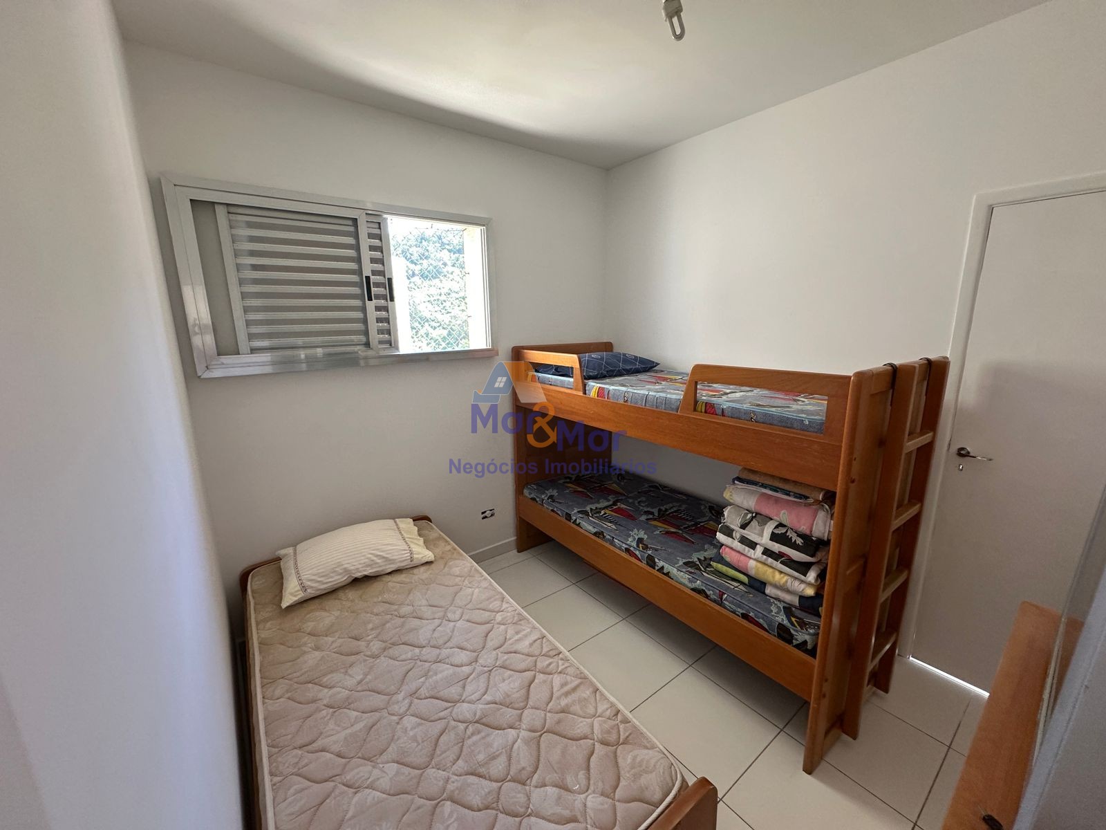 Apartamento Frente ao Mar, Praia Pitangueiras, Guarujá - SP