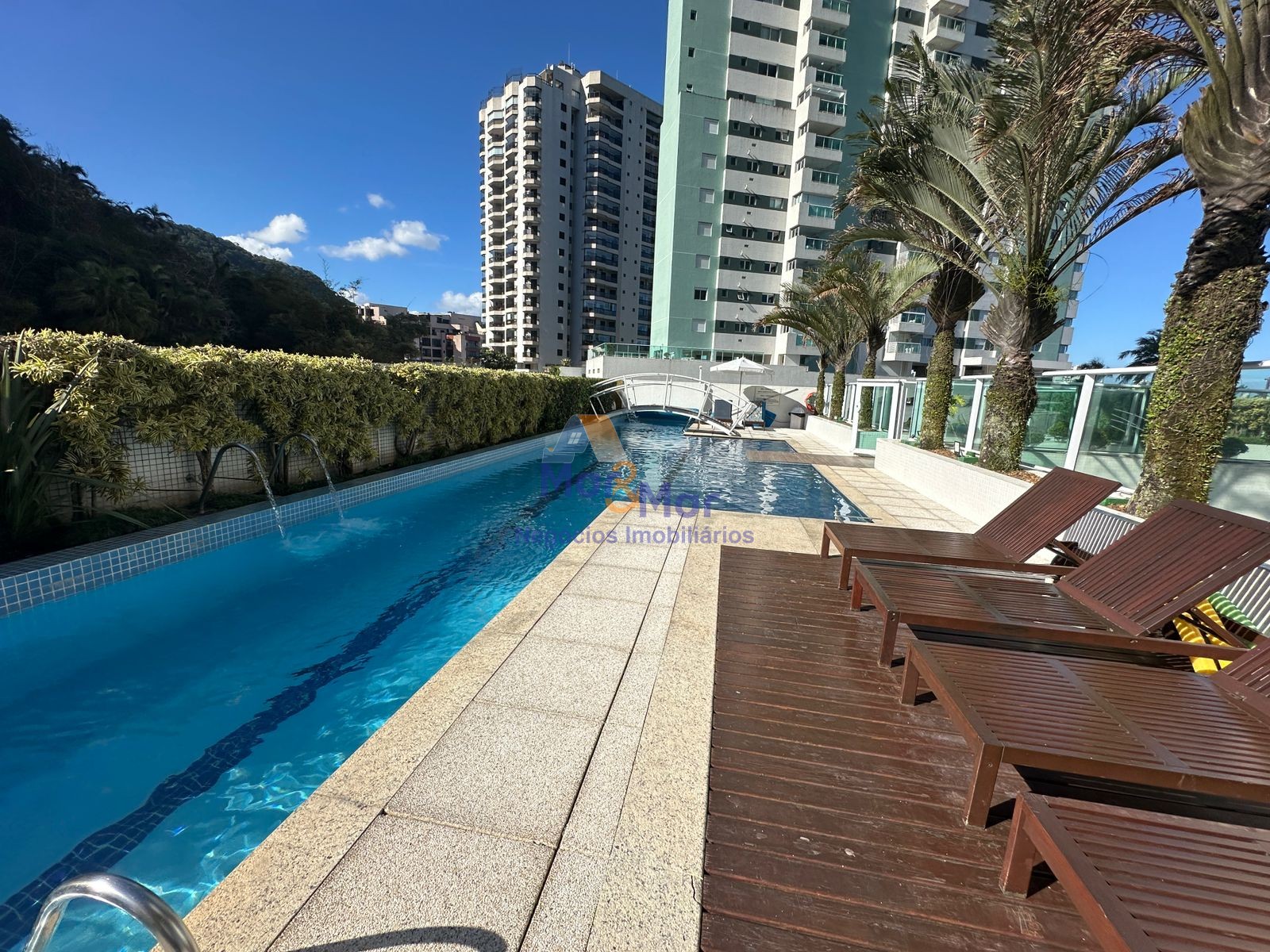 Apartamento Frente ao Mar, Praia da Enseada, Guarujá - SP