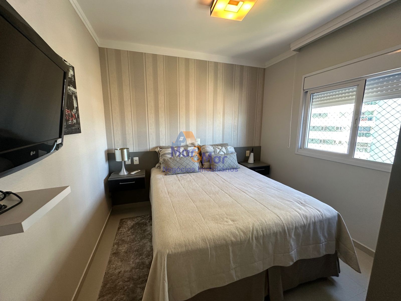 Apartamento Frente ao Mar, Praia da Enseada, Guarujá - SP