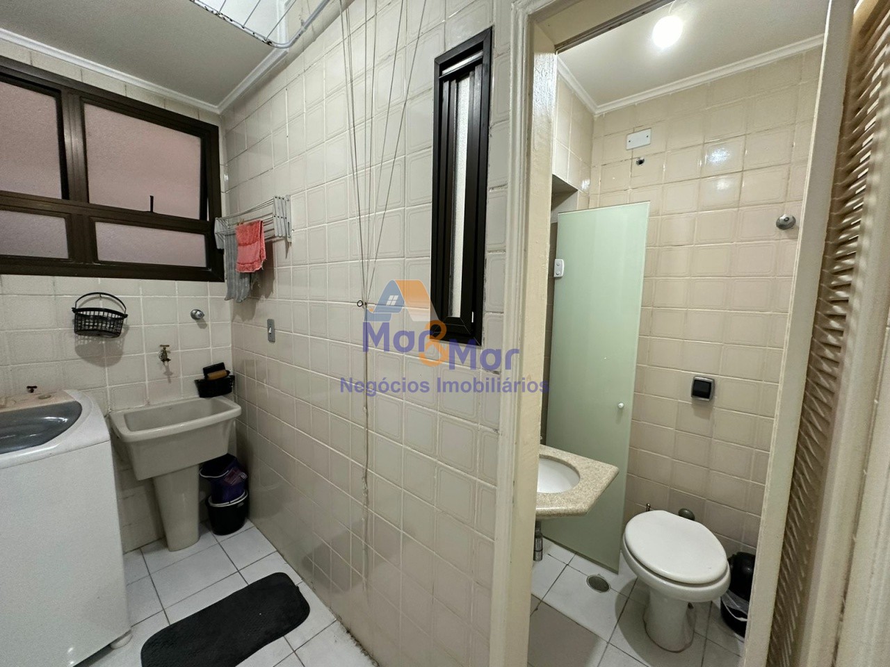 Apartamento na Praia da Enseada, Guarujá - SP