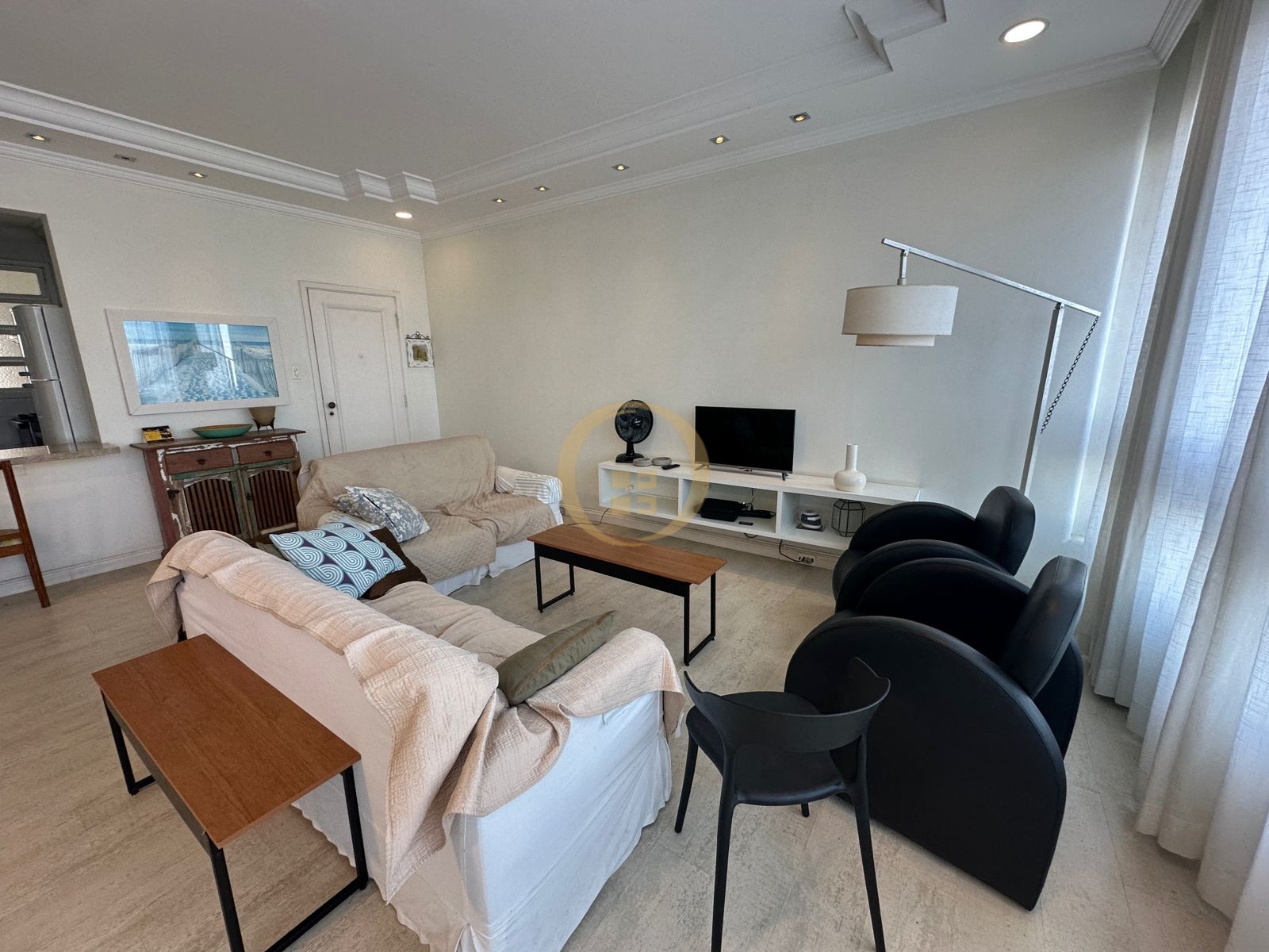 Apartamento Frente ao Mar nas Pitangueiras, Guarujá - SP