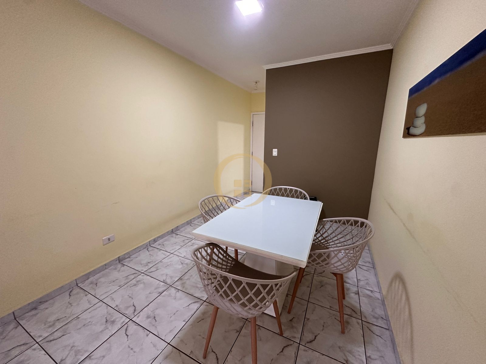 imovel-2-dormitorios-Pitangueiras