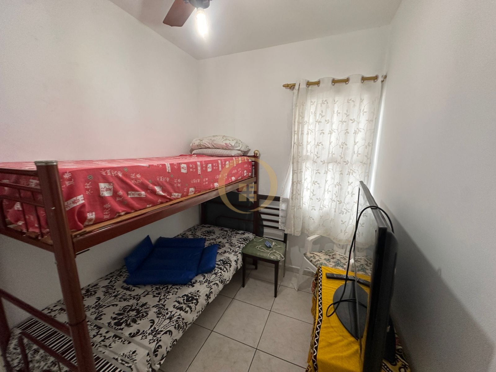 Apartamento na Praia da Enseada, Guarujá - SP