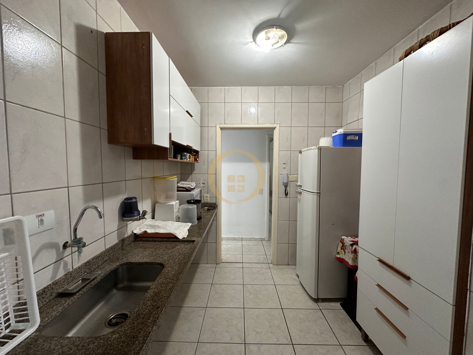 Apartamento na Praia da Enseada, Guarujá - SP
