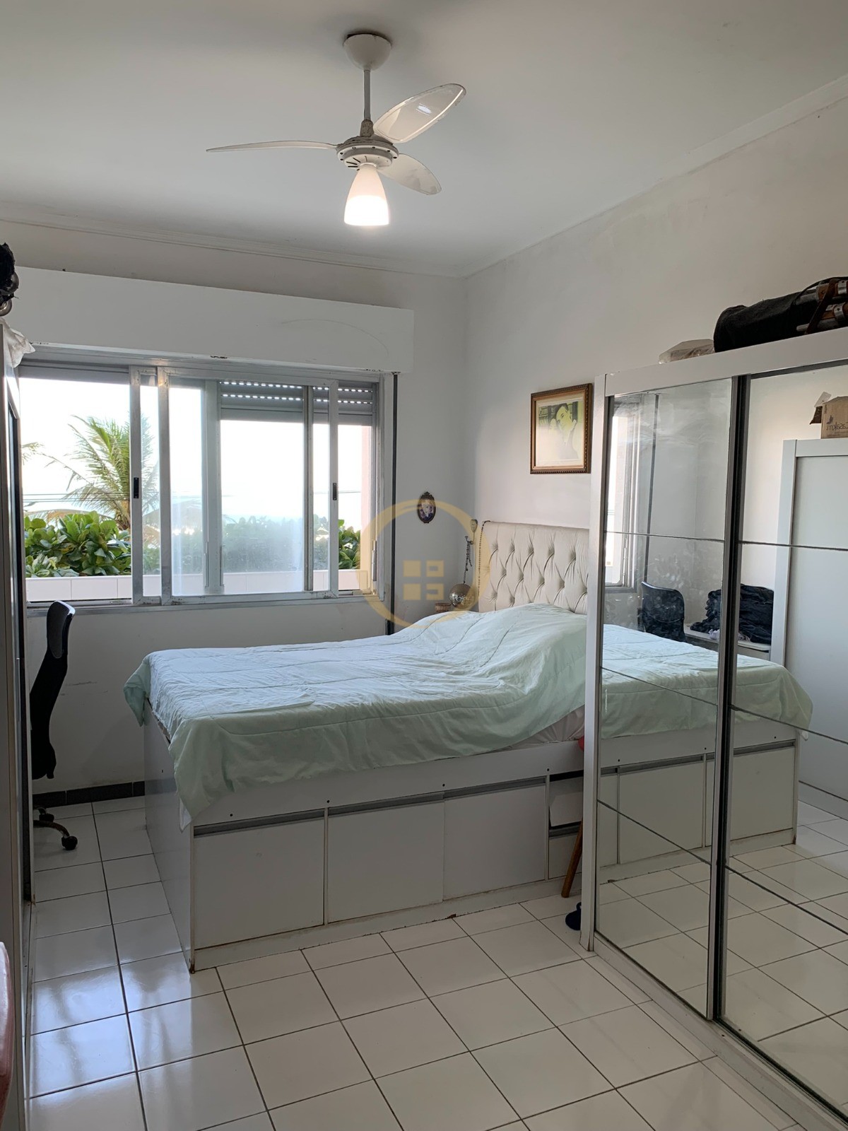 Apartamento Frente ao Mar nas Pitangueiras, Guarujá - SP