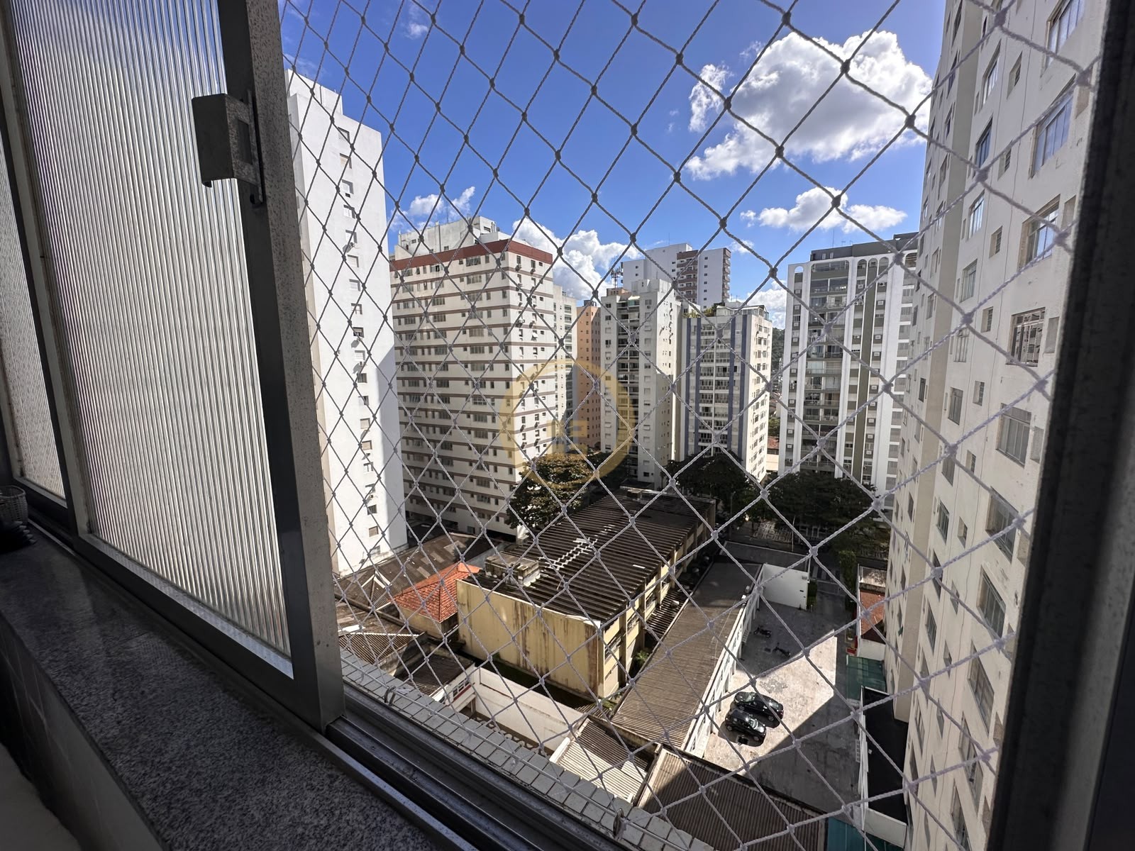 Apartamento Frente ao Mar nas Pitangueiras, Guarujá - SP
