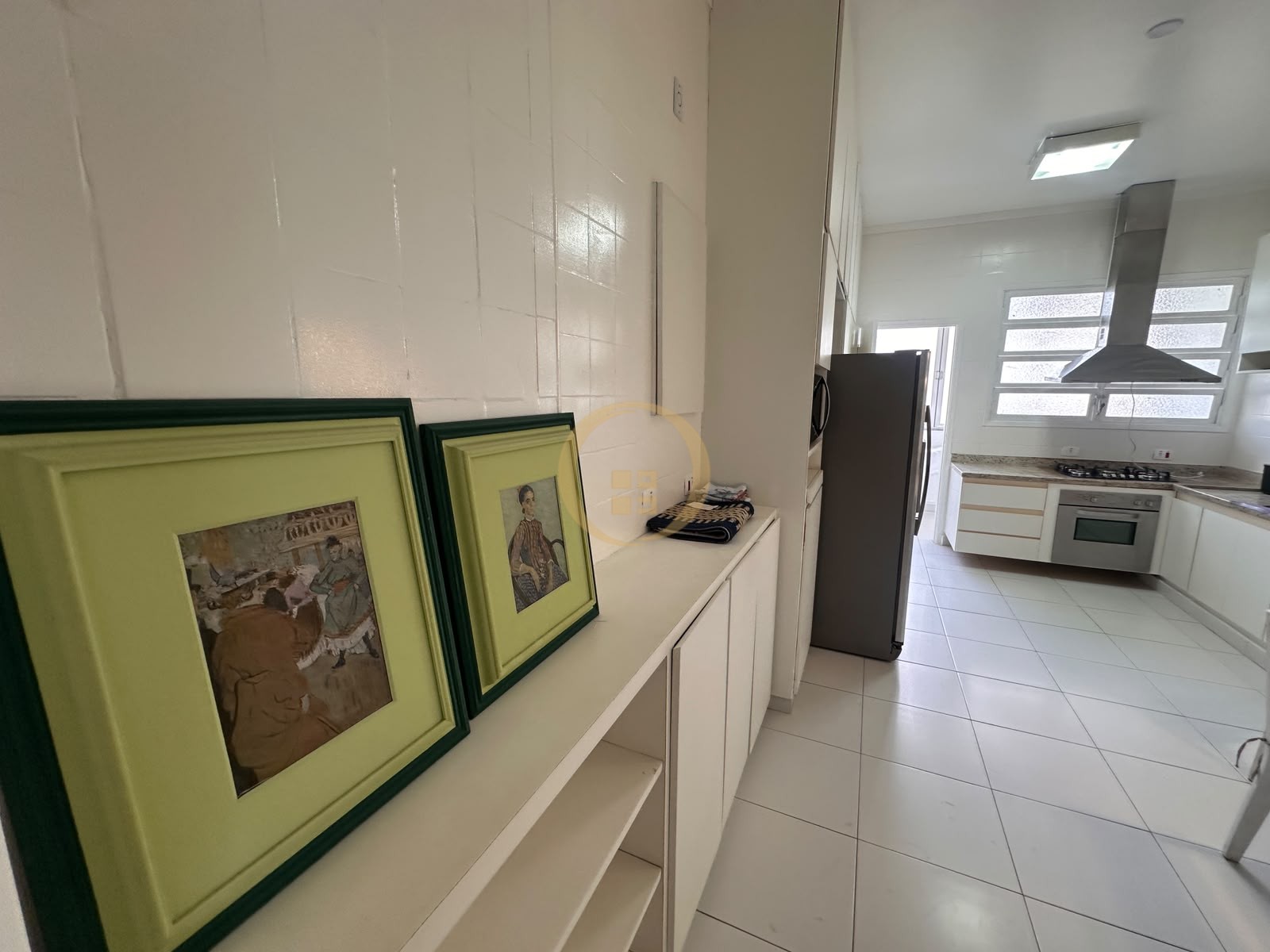 Apartamento Frente ao Mar nas Pitangueiras, Guarujá - SP