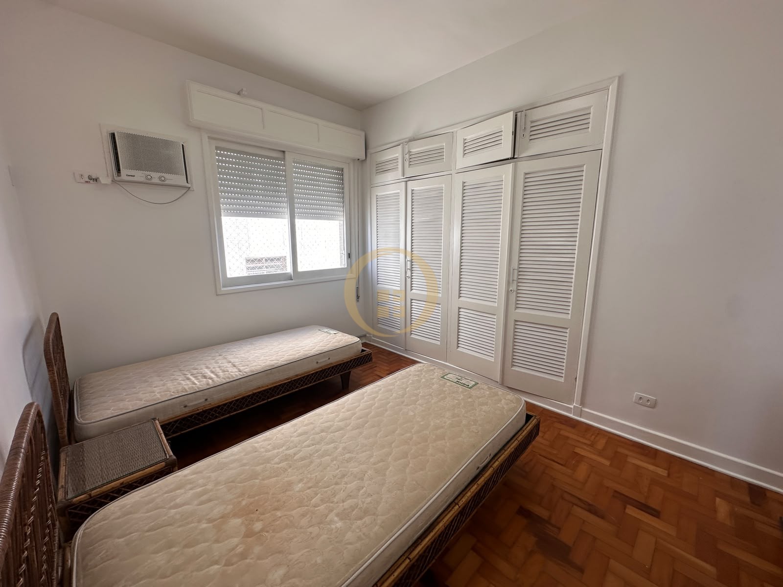 Apartamento Frente ao Mar nas Pitangueiras, Guarujá - SP