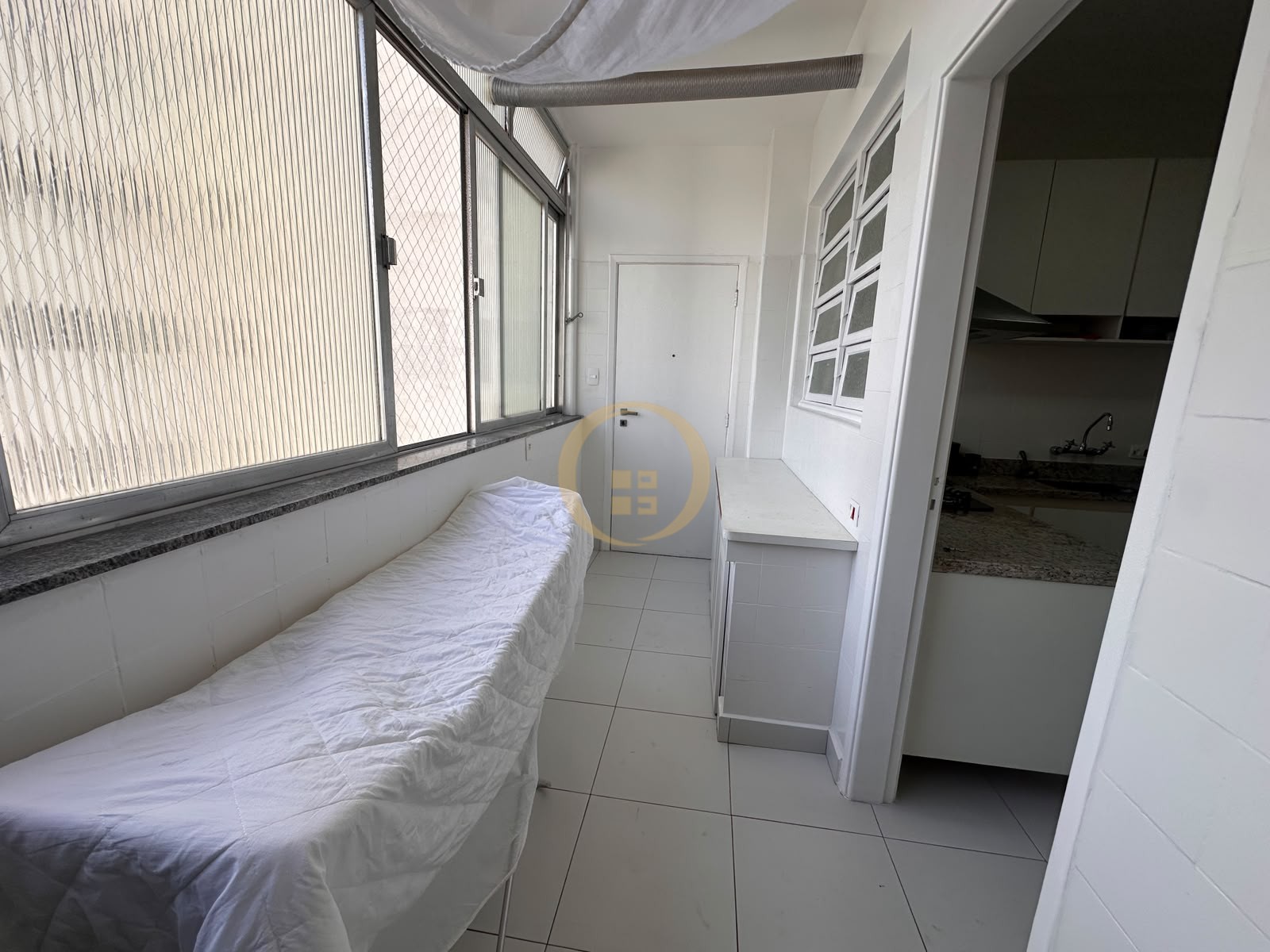 Apartamento Frente ao Mar nas Pitangueiras, Guarujá - SP