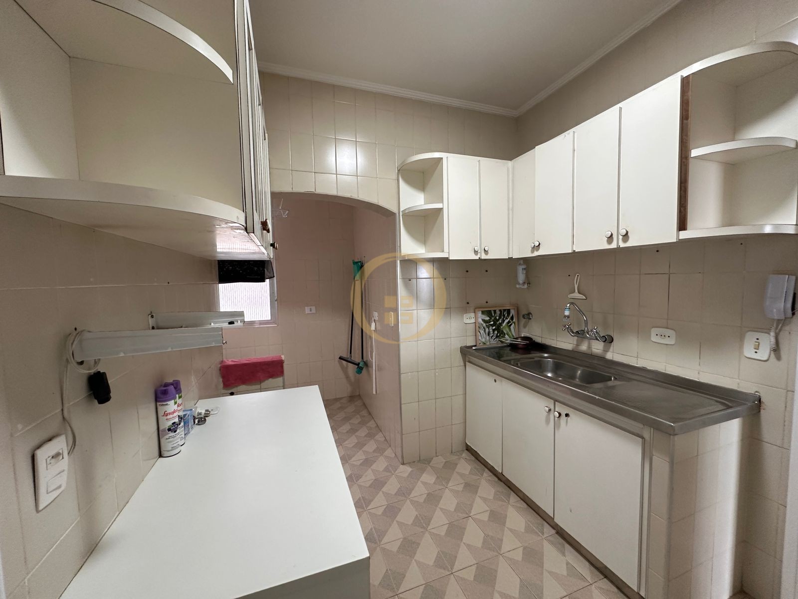 Apartamento-2-dormitorios-Pitangueiras