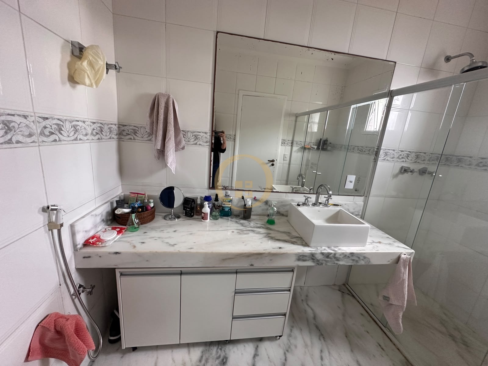 Apartamento-4-dormitorios-Pitangueiras