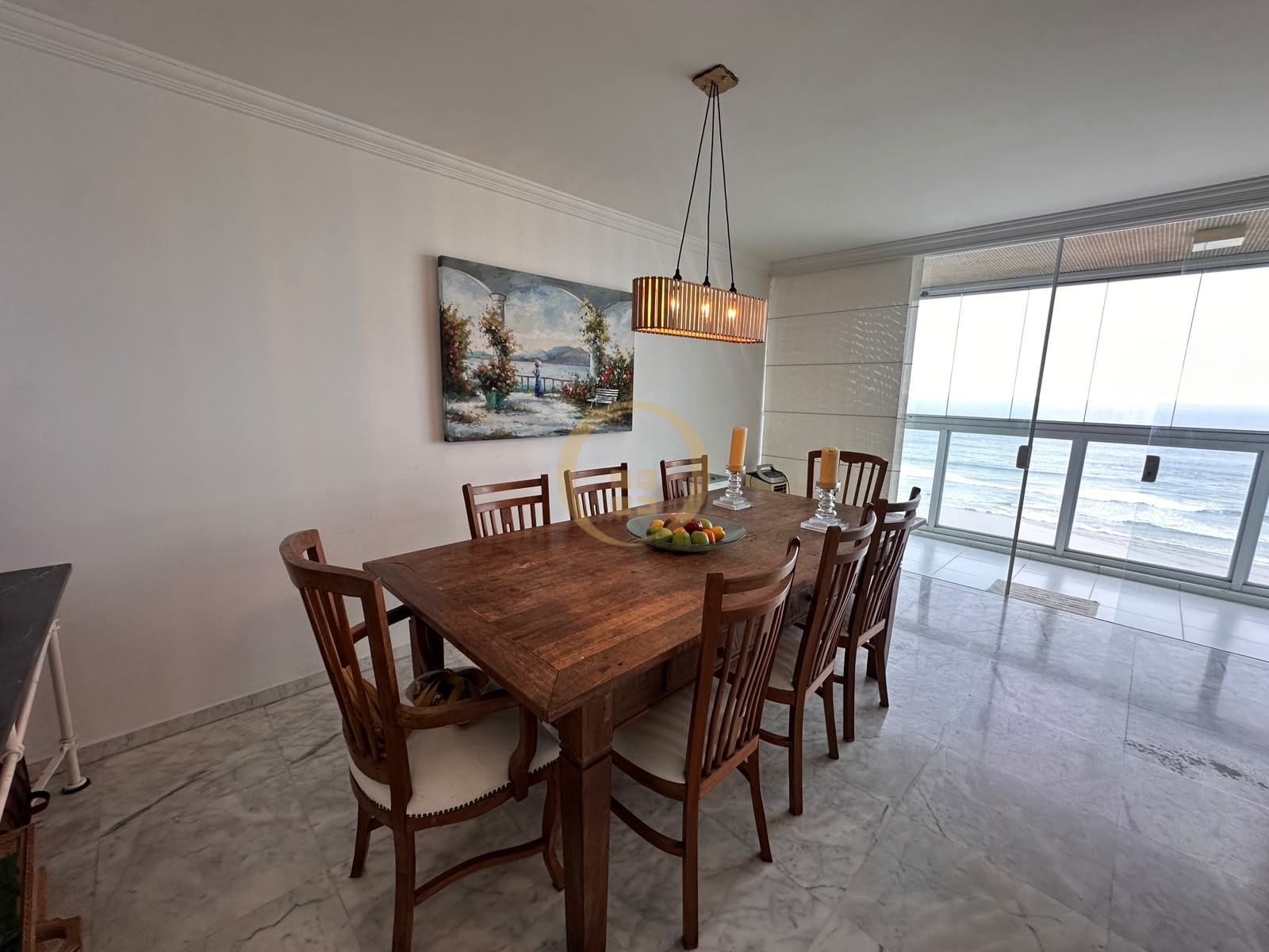 Apartamento-4-dormitorios-Pitangueiras